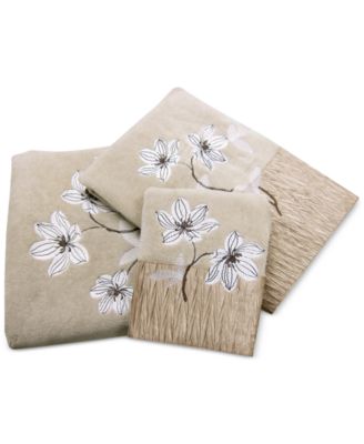 Croscill Magnolia Floral 27" X 50" Bath Towel - Macy's