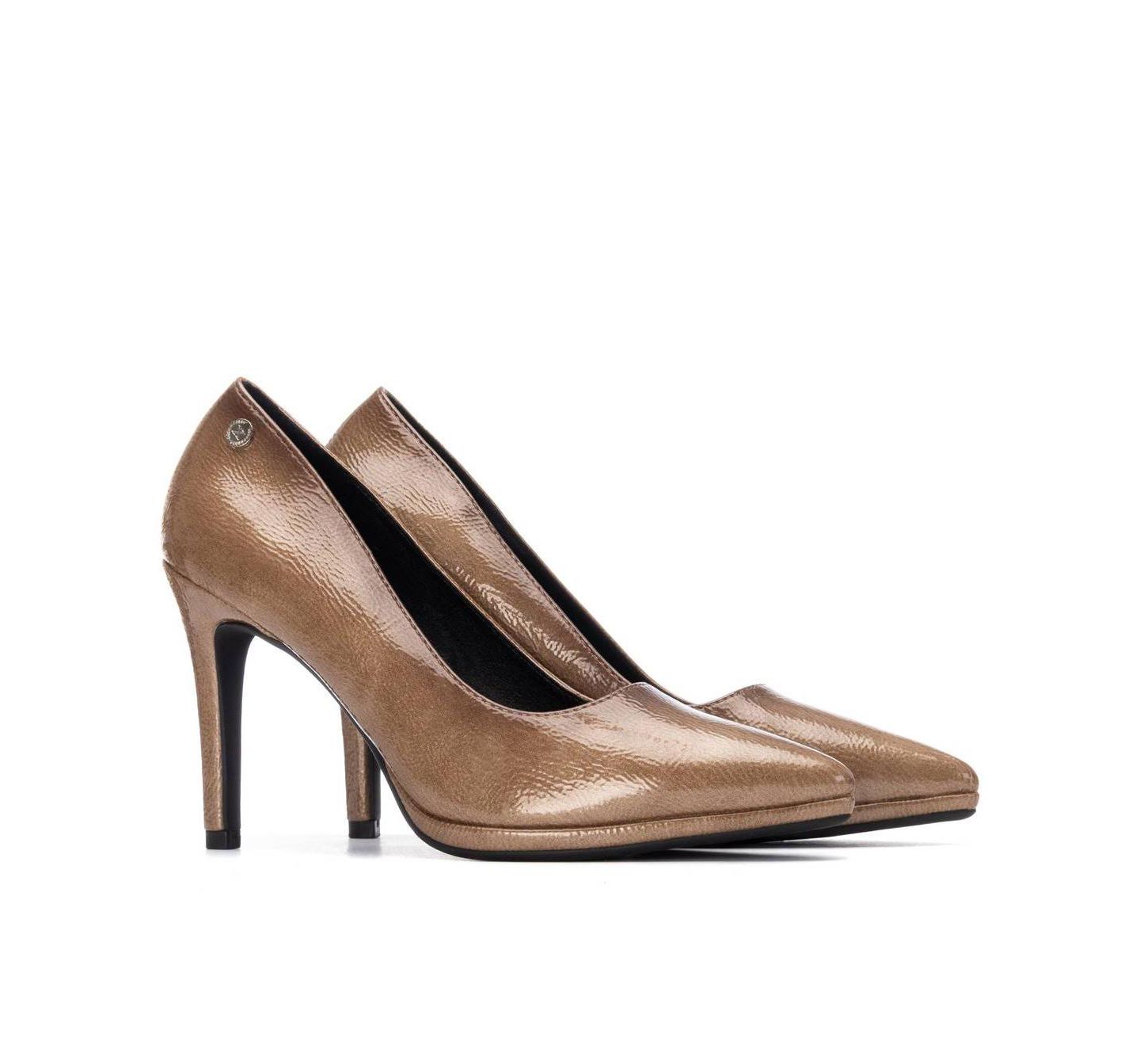 Женские туфли XTI Patent Leather, цвет: Бежевый — фото 4