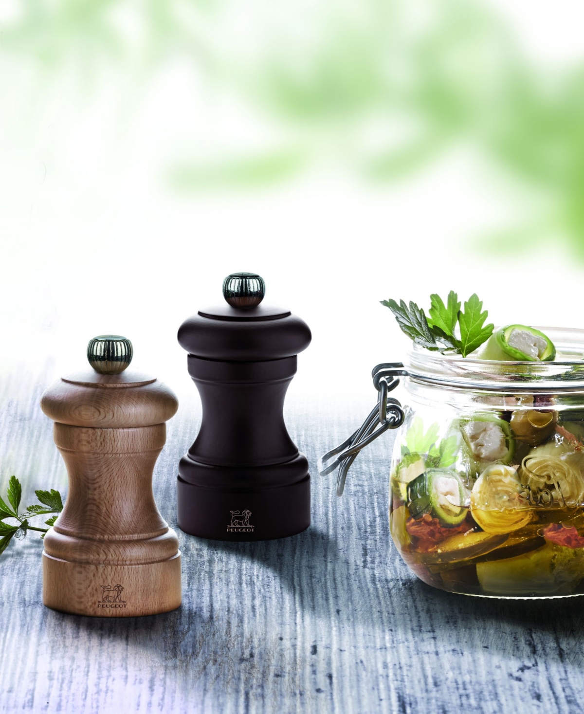 Peugeot Bistro 4" Pepper Salt Mill Set In Black