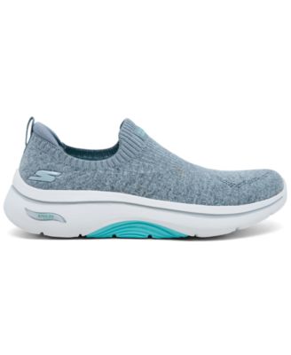 Women's Arch Fit 2.0 - Cascade Wide-Width Walking Sneakers from Finish Line
