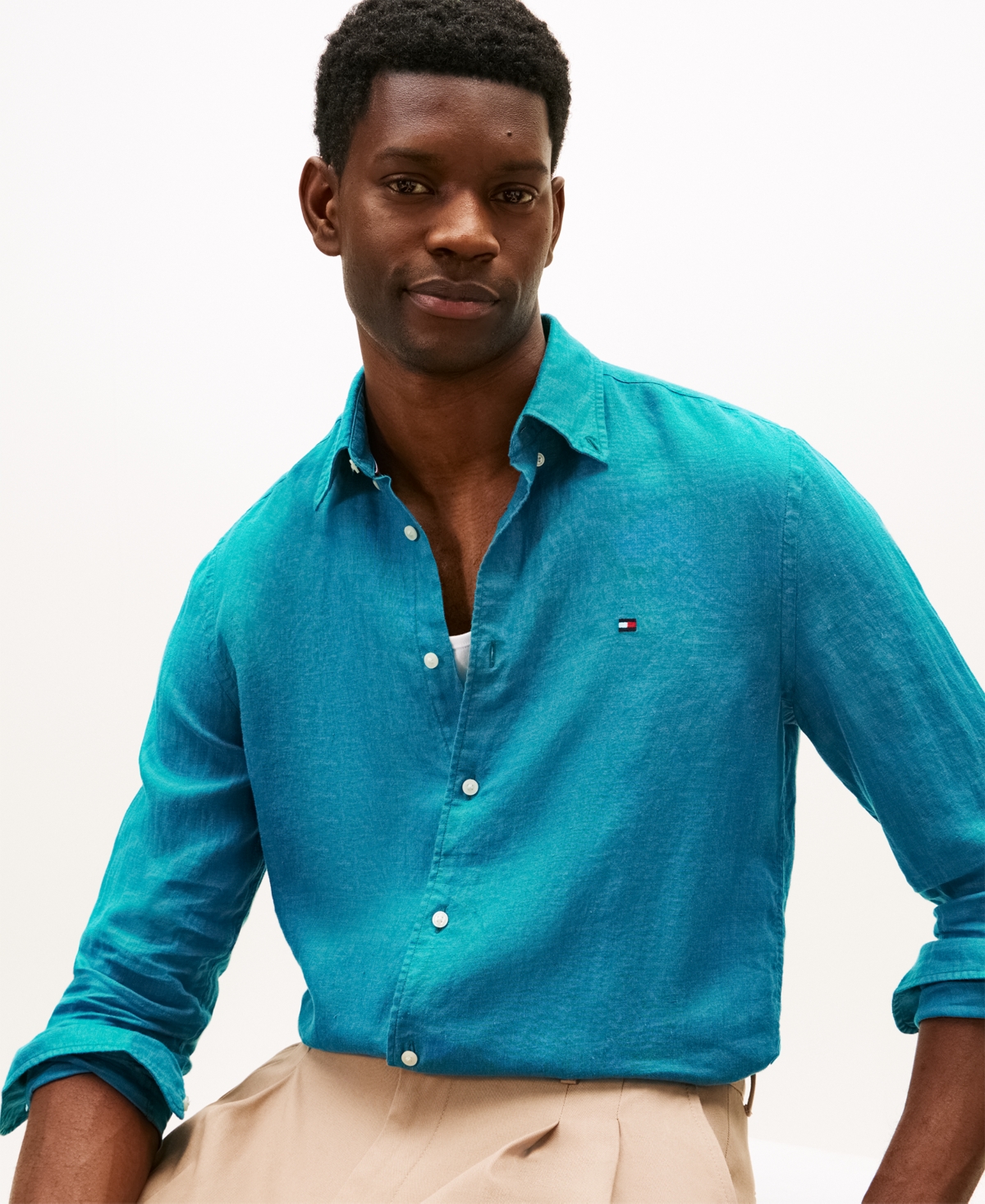 Tommy Hilfiger Men's Pigment-dyed Linen Button-down Long Sleeve Shirt In Blue