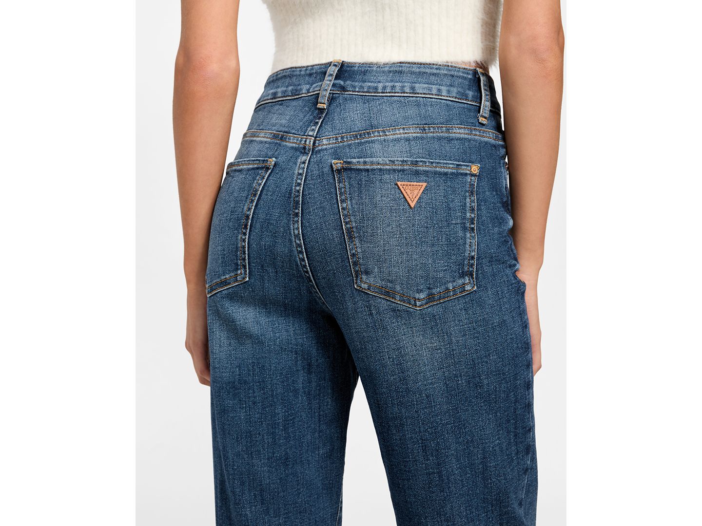 Женские джинсы GUESS Classic Faye High Rise Flare, цвет: Синий туманный варёный — фото 3