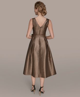 Women's V-Neck Sleeveless Dress