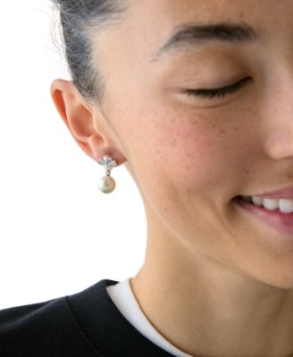 Imitation Pearl and Cubic Zirconia Flower Drop Earrings