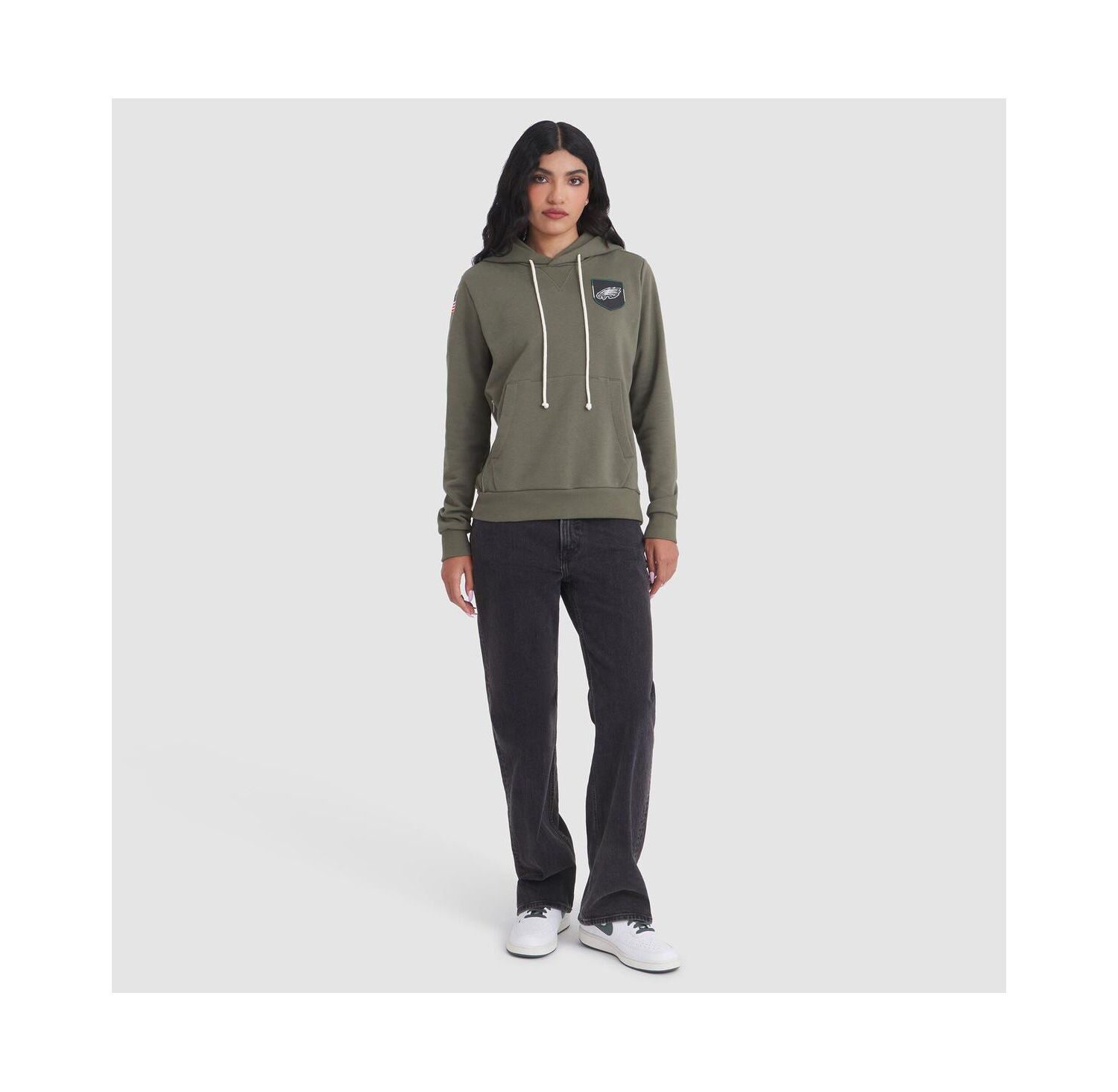 Women's Olive Philadelphia Eagles 2025 Salute to Service Sideline Standard Issue Dri-FIT Hoodie