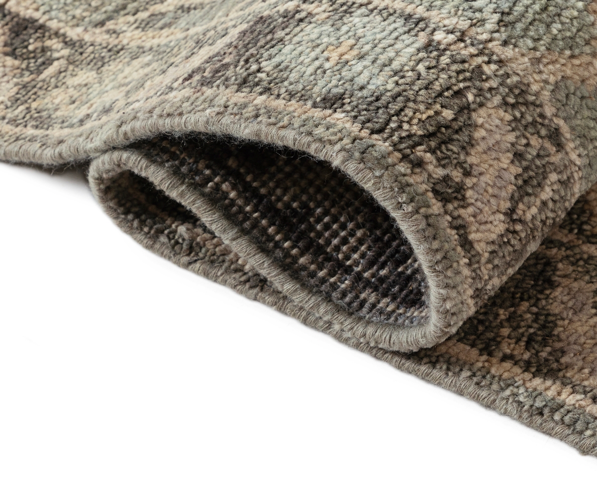 Obeetee Shirin Dahlia 7'9"x9'9" Area Rug