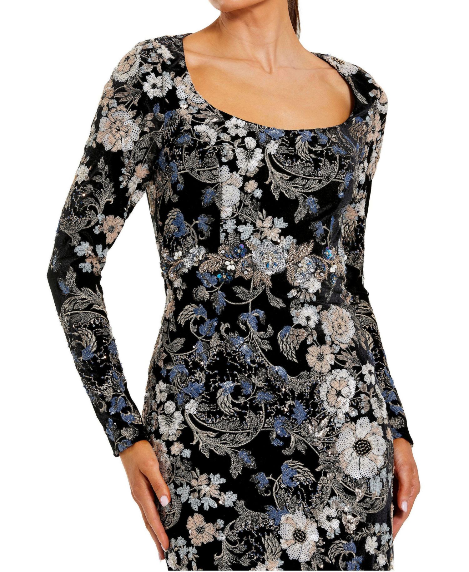 Women's Embroidered Velvet Long Sleeve Scoop Neck Gown