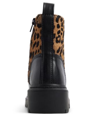 Women's Goer-In Round Toe Combat Boots