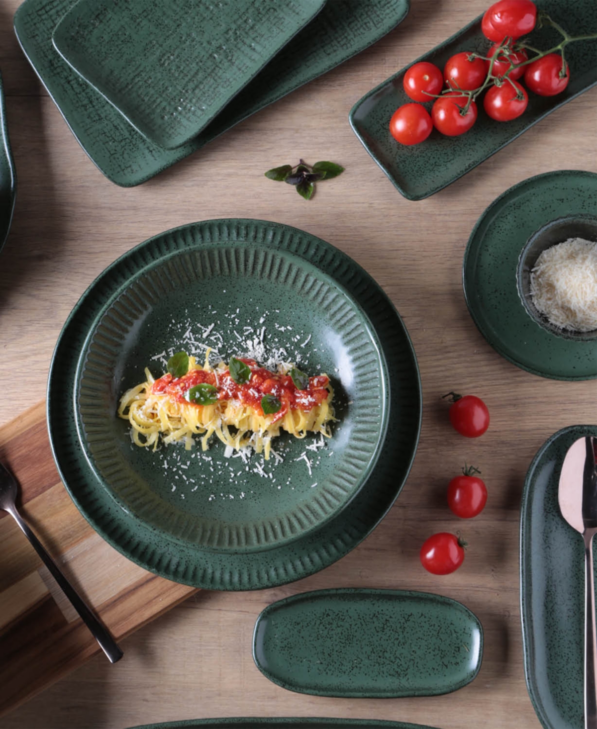 Porto Brasil Medium Shallow 9" Oval Platters, Set Of 4 In Green