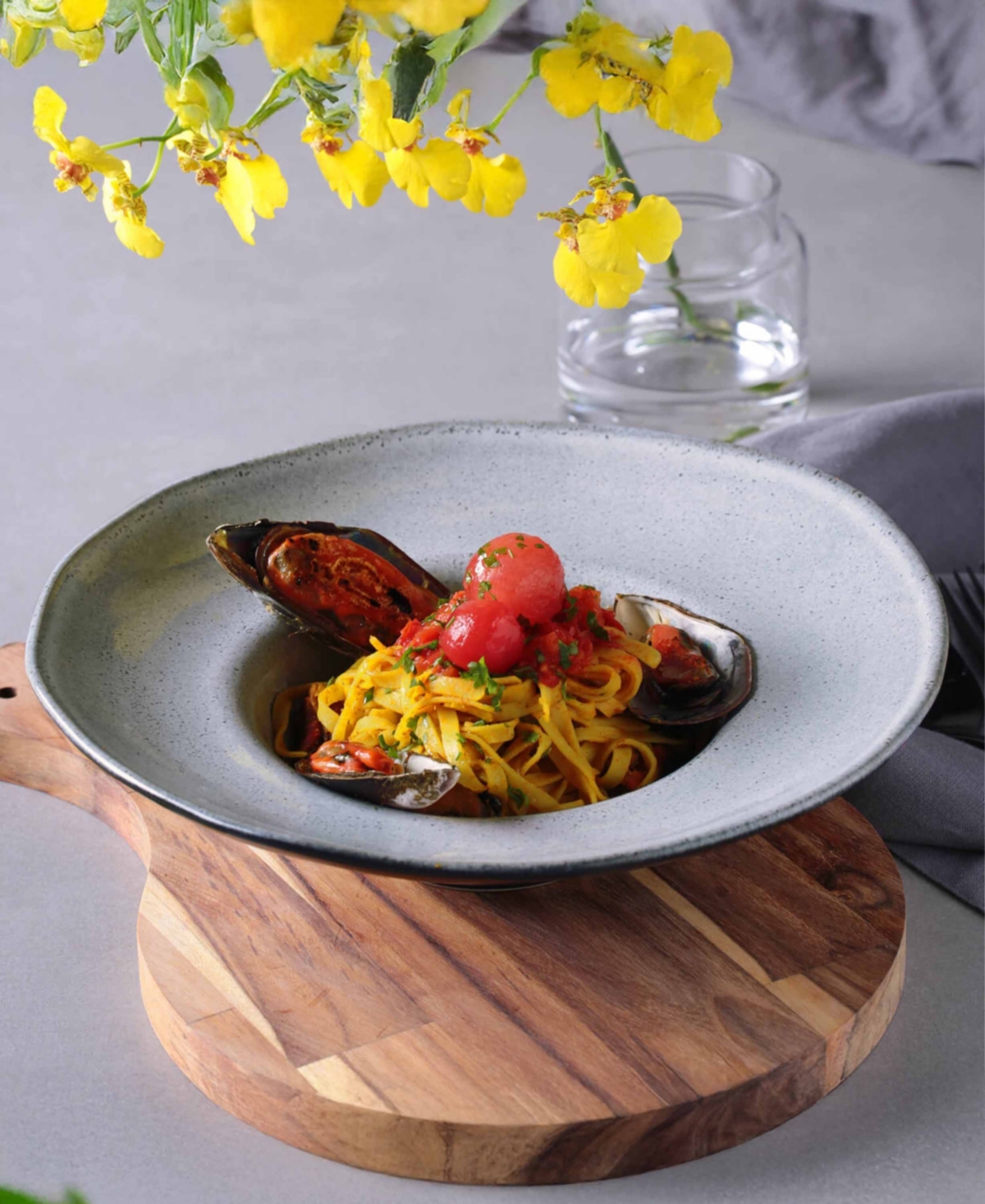 Porto Brasil 11.02" Stoneware Deep Rim Plates, Set Of 4 In Neutral
