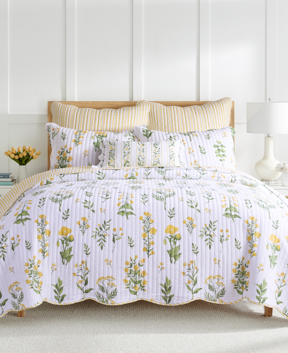 Levtex Home Daffodil Reversible 3-Pc. Quilt Set, Full/Queen