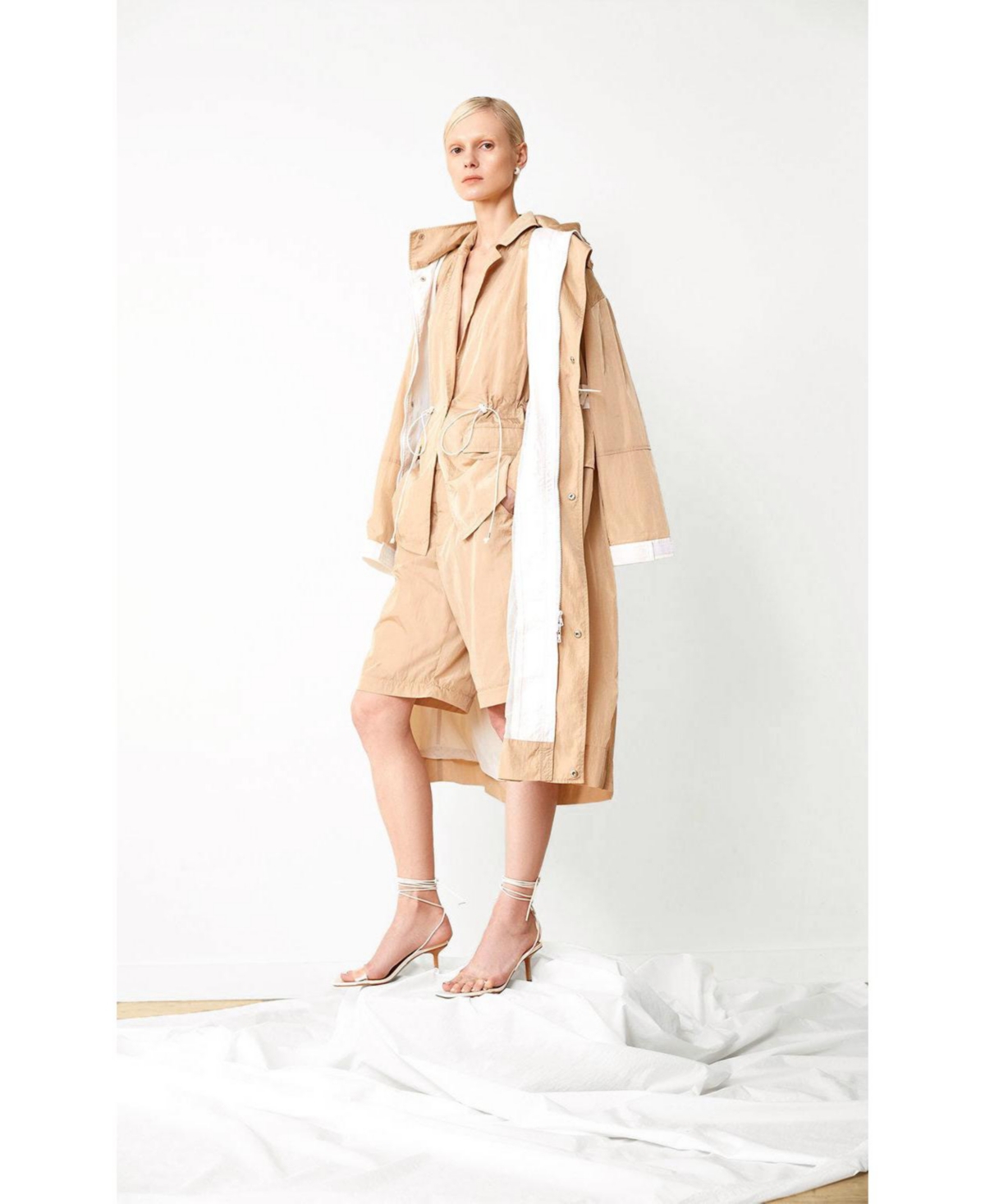 Caalo Women's Parachute Water Resistant Anorak