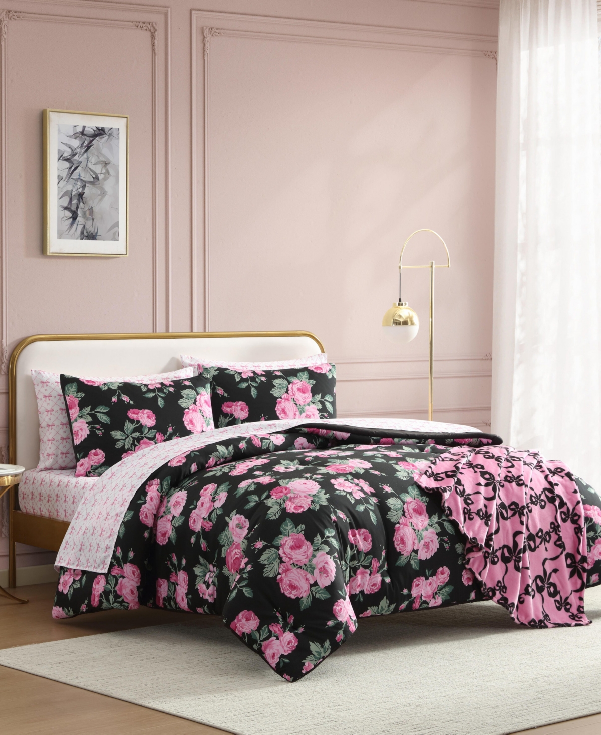 Betsey Johnson Garden Floral Printed Microfiber -Pc. Comforter Set