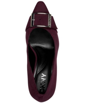 Women's Nashbrook Slip On Pumps