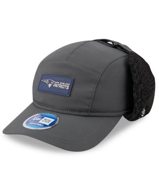 New Era - Men's Charcoal New England Patriots 2025 Sideline Cold Weather Runner Dog Ear Adjustable Hat