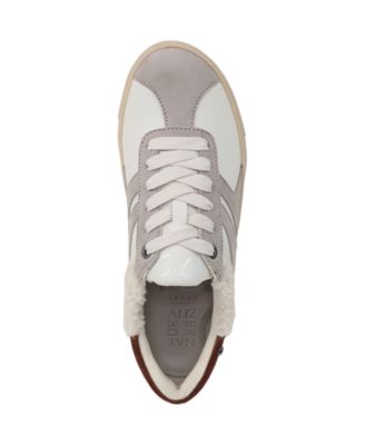 Women's Medina Round Toe Lace Up Sneakers