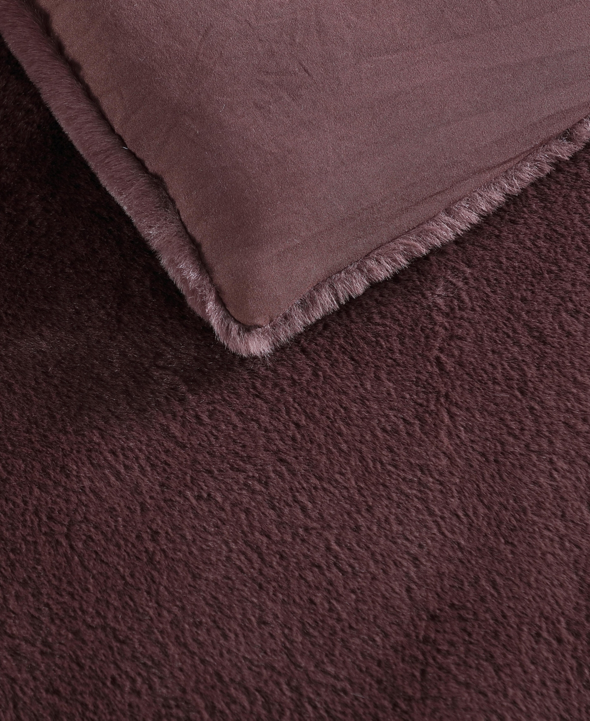 Vera Wang Signature Solid Faux Fur 3-pc. Comforter Set, Queen In Burgundy