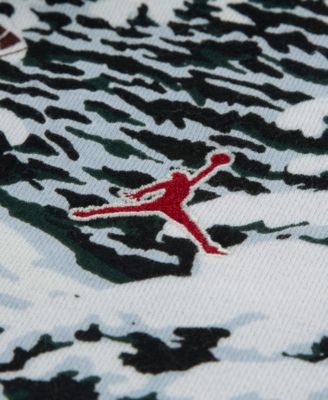 Boys' 8-20 Brooklyn Holiday Printed Long-Sleeve Hoodie