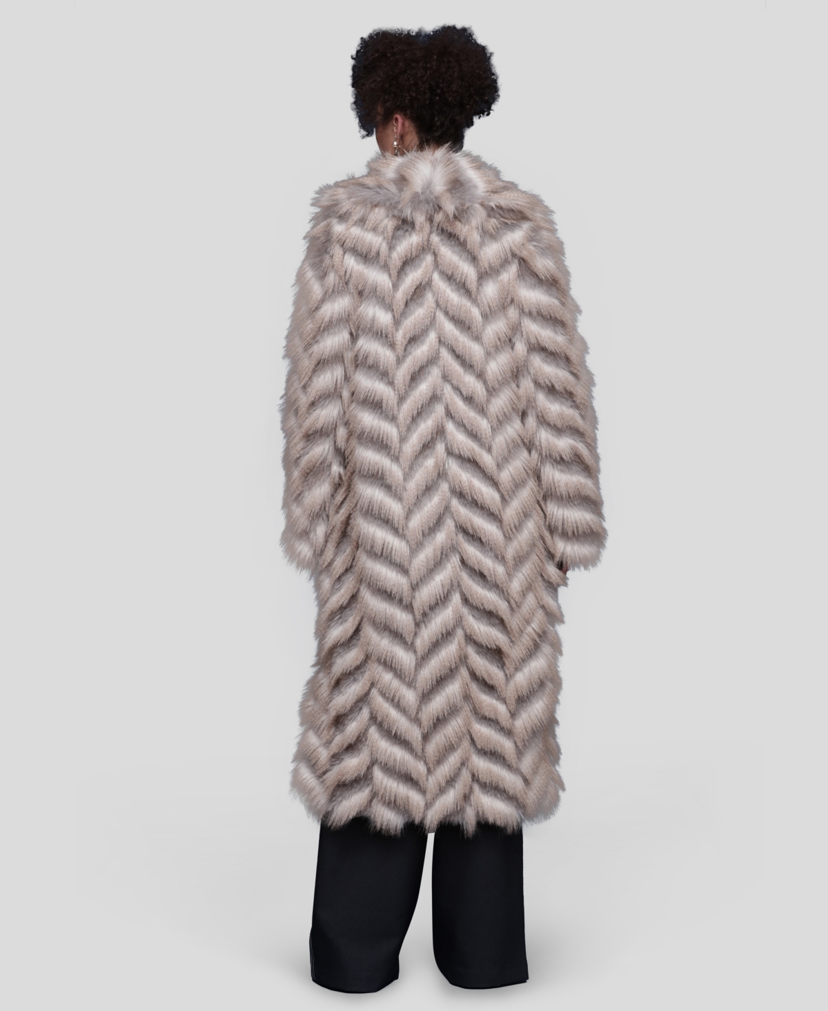 Avec Les Filles Women's Chevron Hook And Eye Coat In Brown