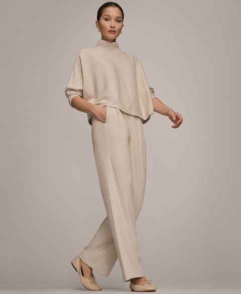 Женские комплекты Donna Karan Weekend Mock Neck Sweater and Ribbed Pull On Pants, цвет: Чёрный
