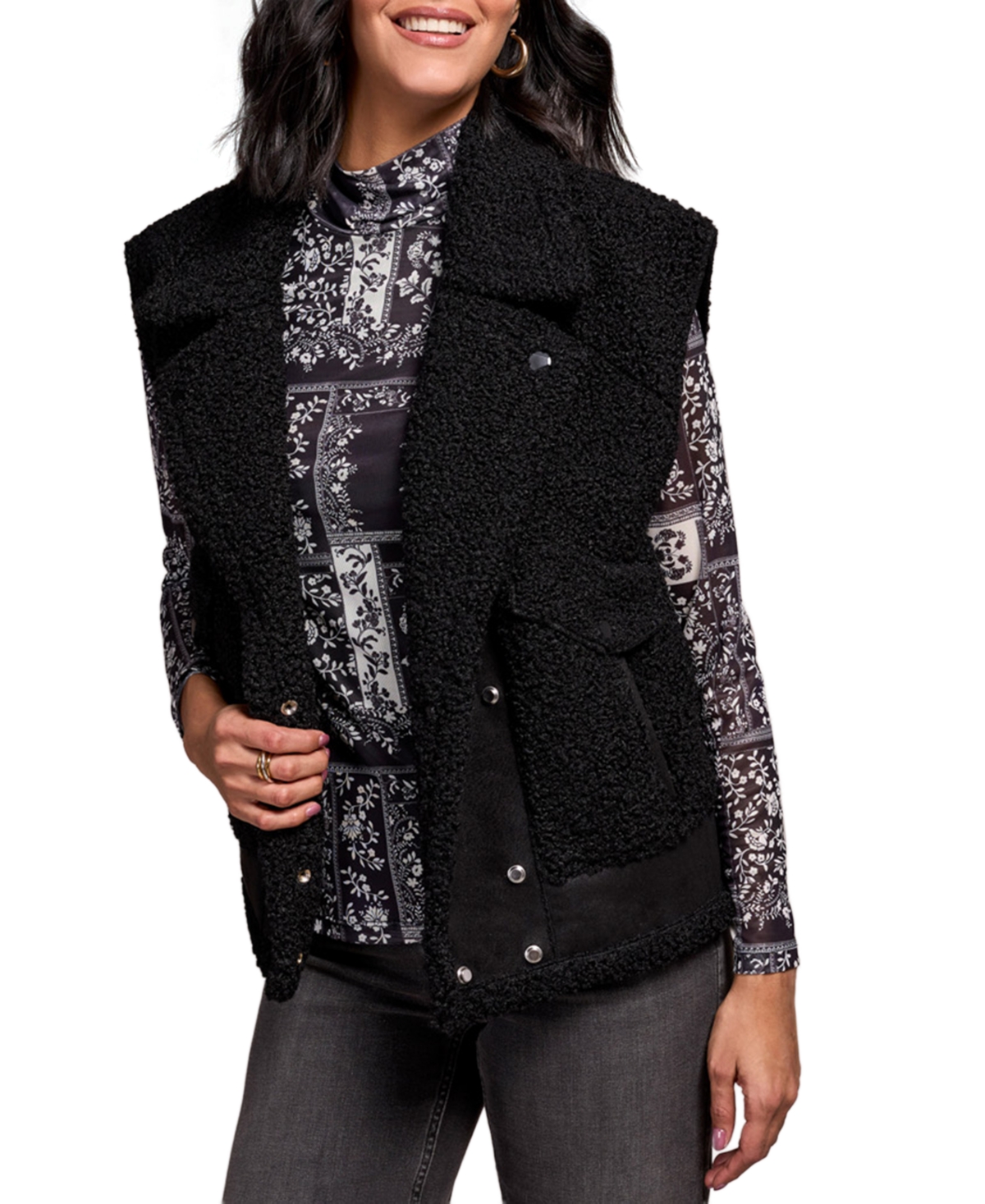 Tribal Women's Collared Sleeveless Sherpa Vest In Black