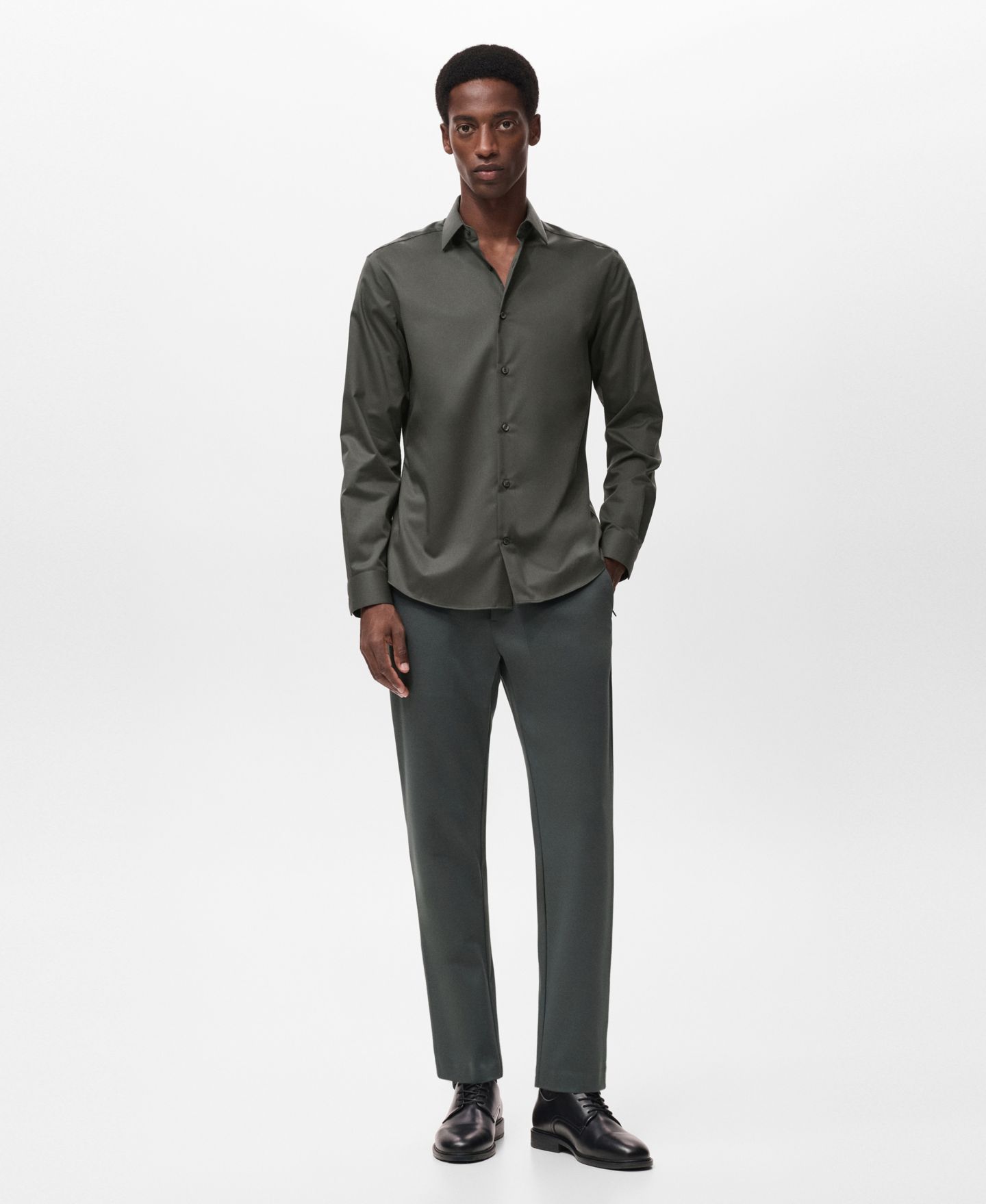Мужская рубашка Mango Comfort Stretch Non-Iron, цвет: Хаки — фото 2