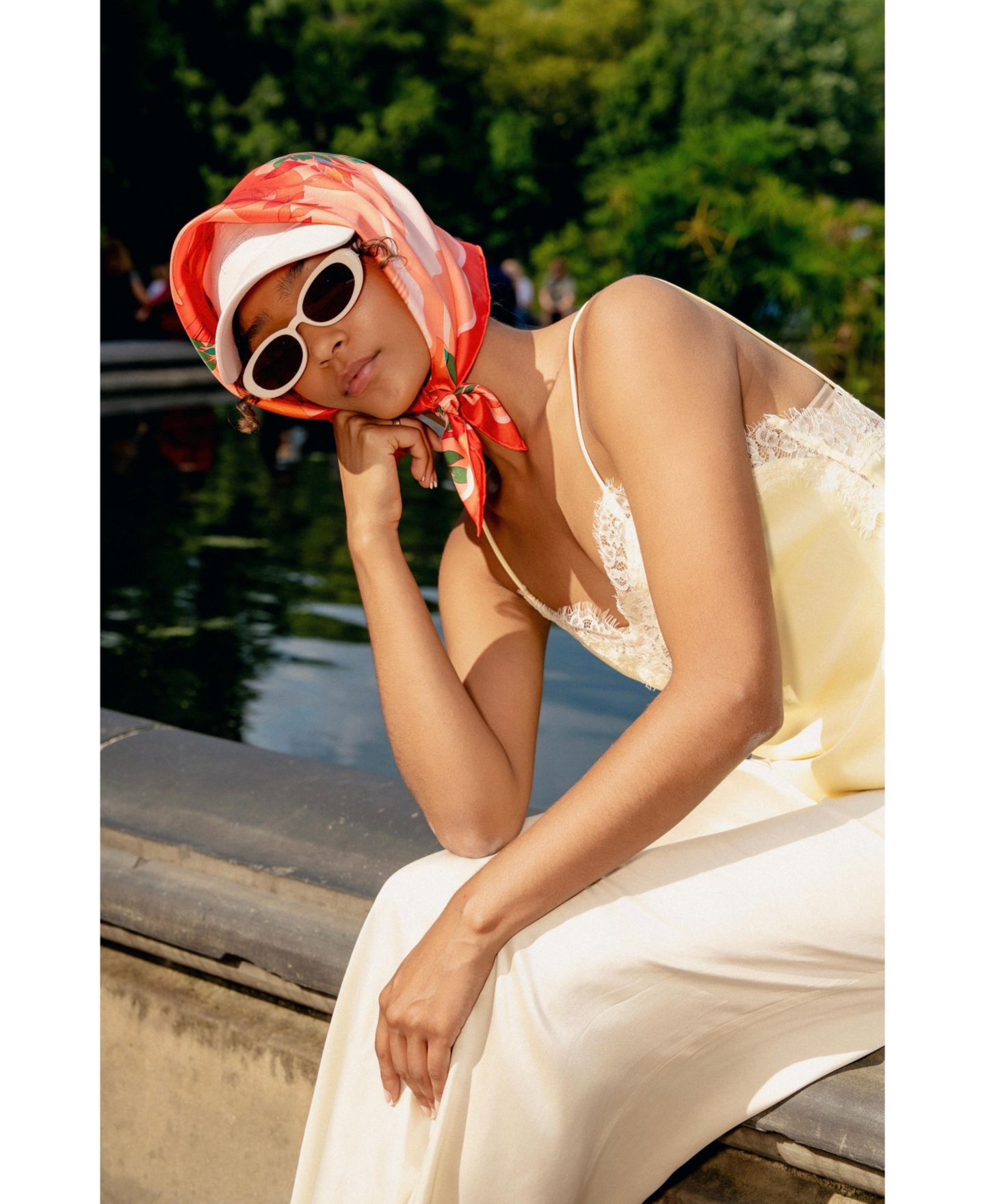 Женский шарф Jessie Zhao New York Double Sided Silk Scarf Crossing Red, цвет: Красный — фото 3