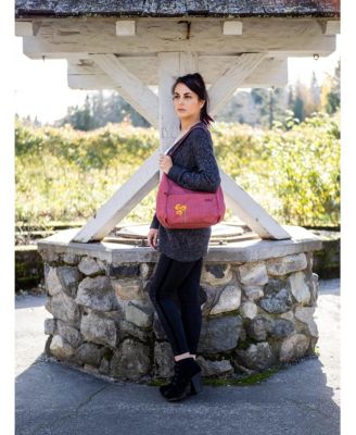 Amble Hobo, Poppy Berry