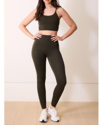 Women's 24/7 Revitalise Fitted Sports Bra