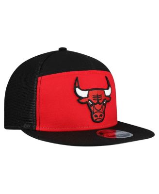 Men's Red/Black Chicago Bulls Outdoor Split Panel 9FIFTY Snapback Hat