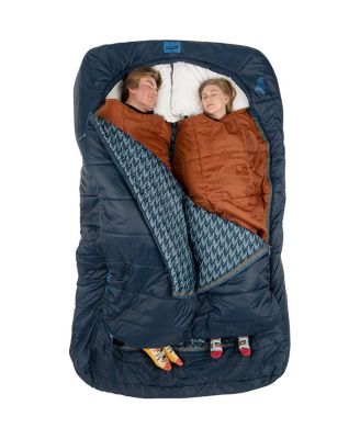 Tru.Comfort Doublewide Sleeping Bag: 20F Synthetic 25 to 5 Degree Synthetic Bags