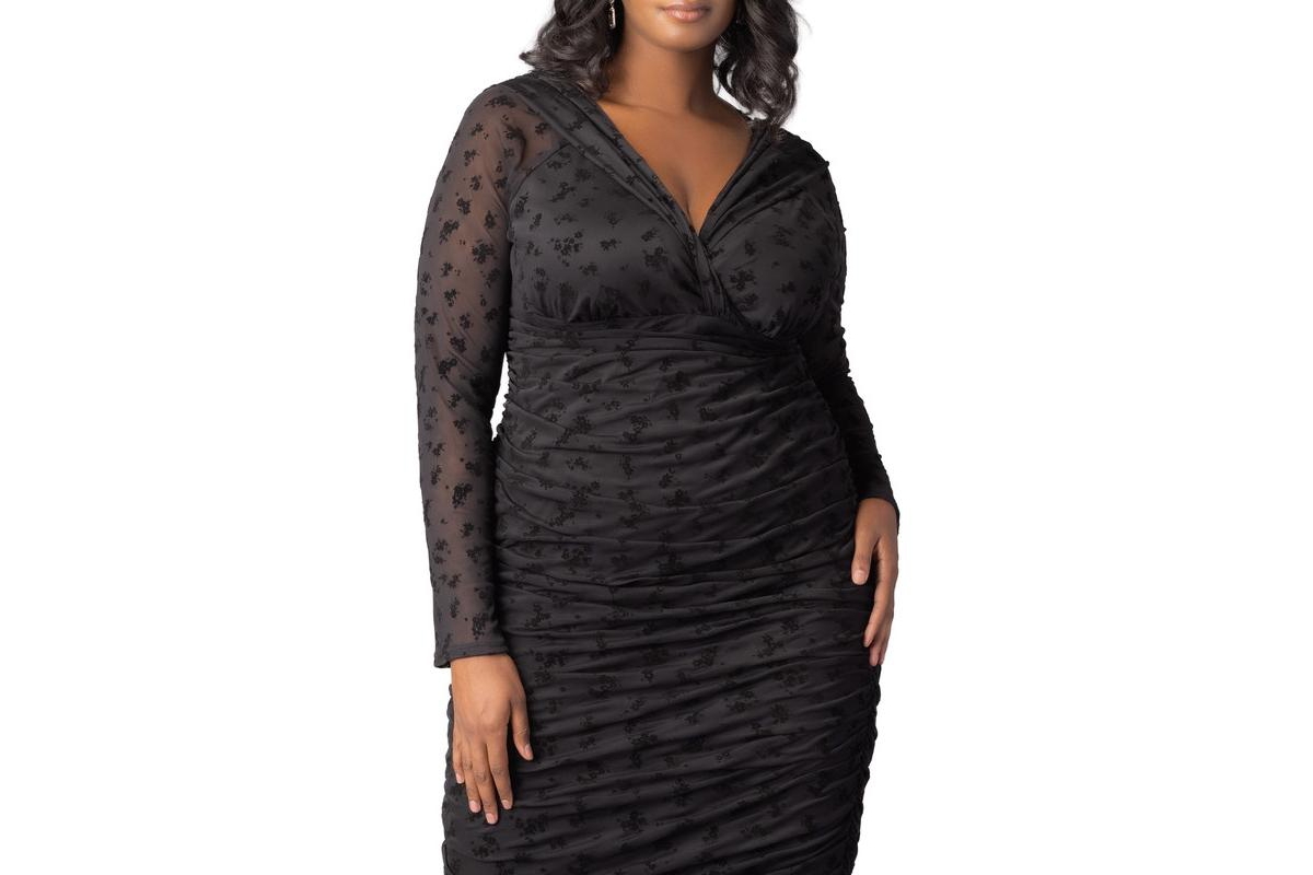 Kiyonna Plus Betsey Ruched Body-Con Midi Dress