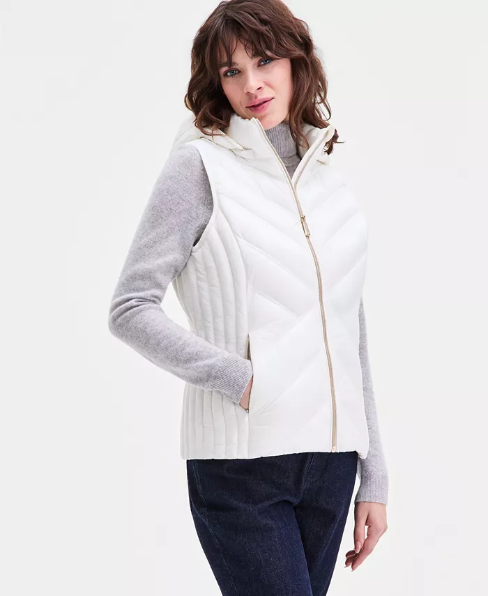 Women's Hooded Puffer Vest - thumbnail 4