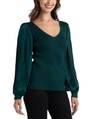 Juniors' V-Neck Pleated Sleeve Pull-On Sweater