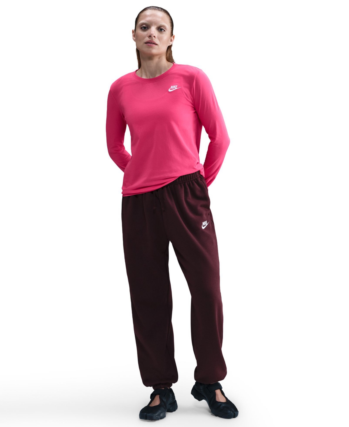 Nike Sportswear Club Women's Cotton Long-sleeve T-shirt