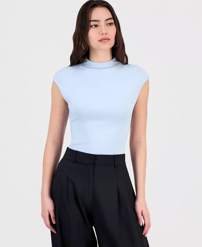 Women's Short-Sleeve Side-Ruched Top