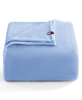 Solid Plush Blanket, Full/Queen