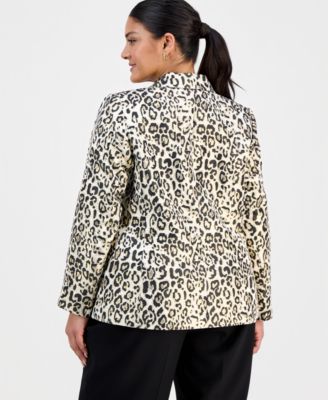 Plus Size Leopard-Print Blazer