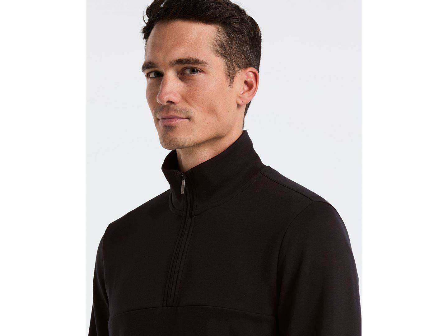 Мужской свитер Perry Ellis Neoprene Quarter-Zip Long-Sleeve Sweater, цвет: Чёрный — фото 3