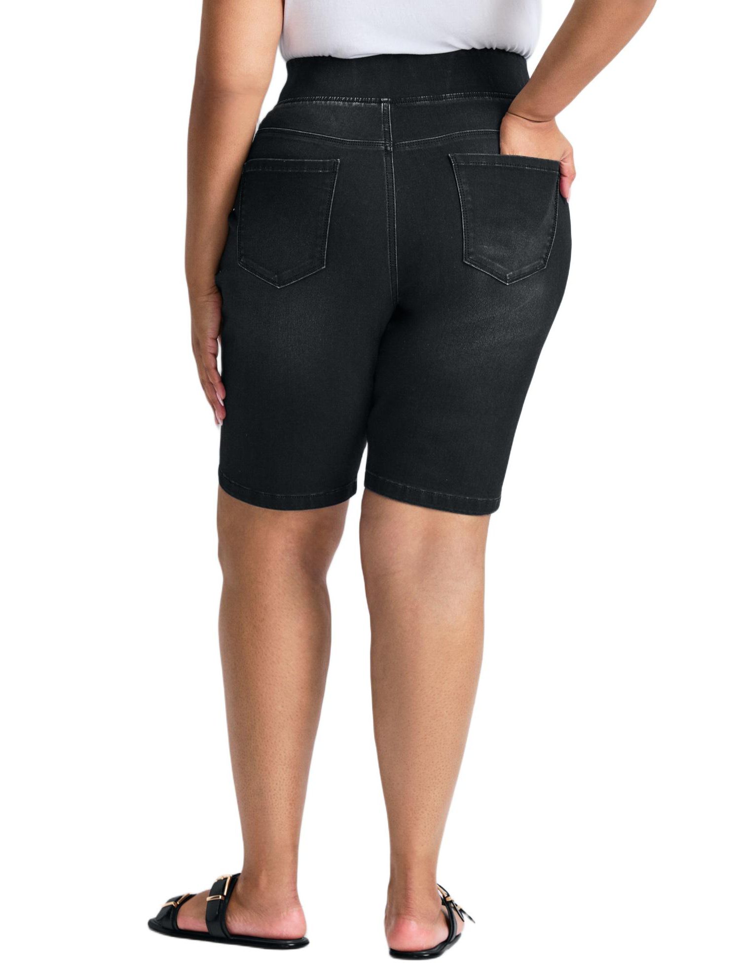 Women's Butter Denim Pull On Short