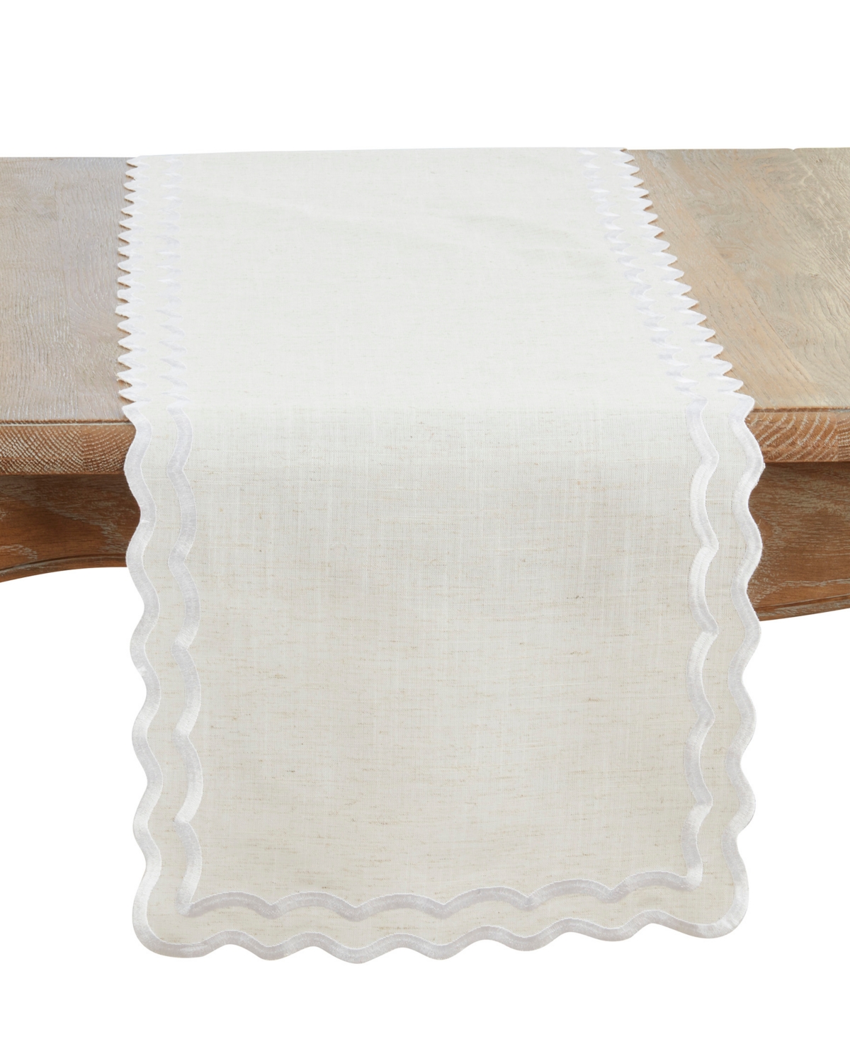 Saro Lifestyle Scalloped Border Table Runner, 16" X 72" In Brown