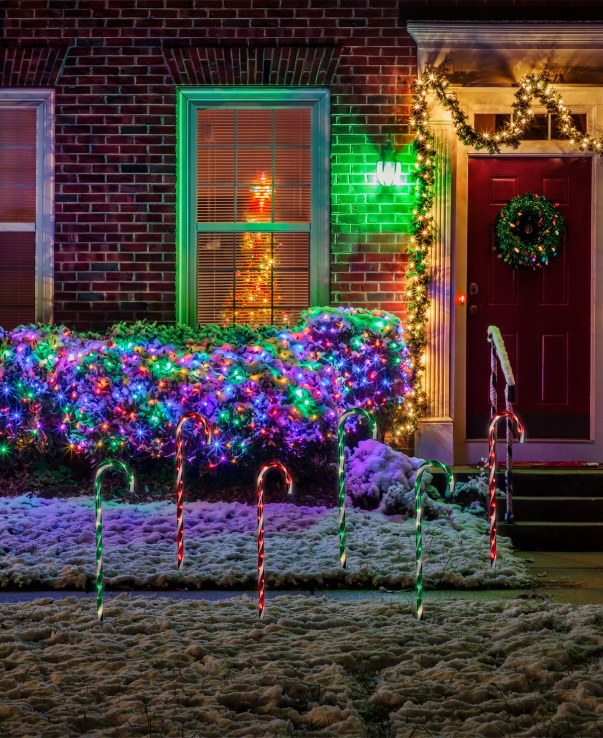 Northlight Lighted Outdoor Christmas Candy Cane Pathway Markers, Set of 6