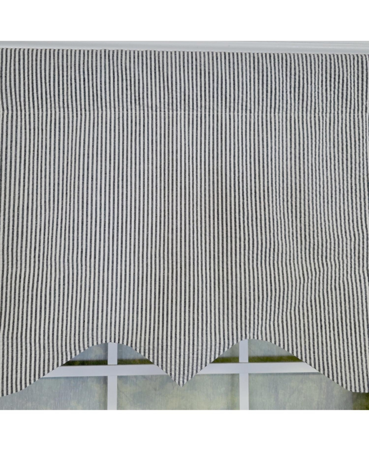 Rlf Home 100% Cotton Seersucker Regal With Poly/Cotton Ivory lining Rod Pocket Valance 50" x 16" Black