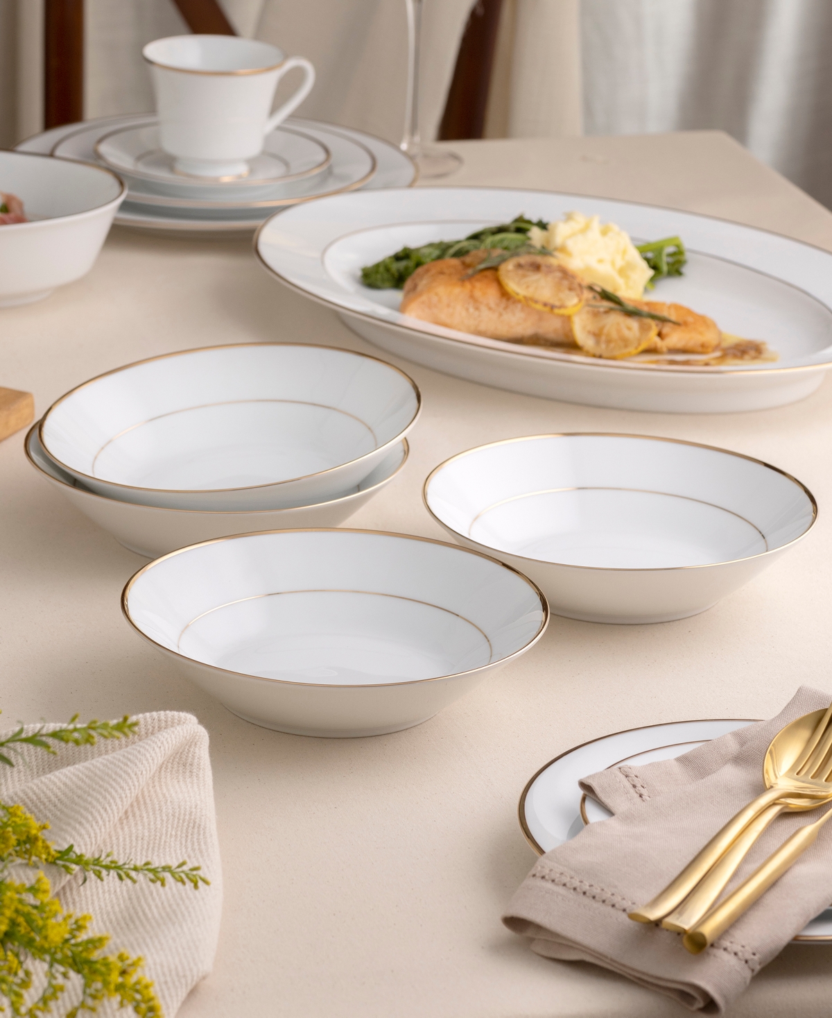 Noritake Heritage Set Of 4 Soup Bowls In White