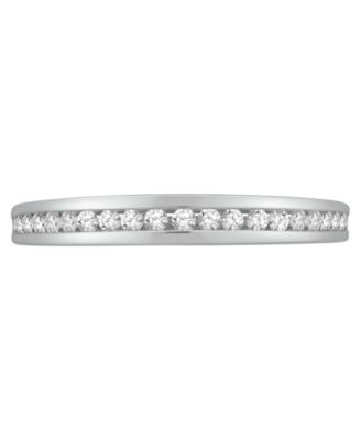 Diamond Halo Cluster Bridal Set (1-1/4 ct. t.w.) in 14k White Gold