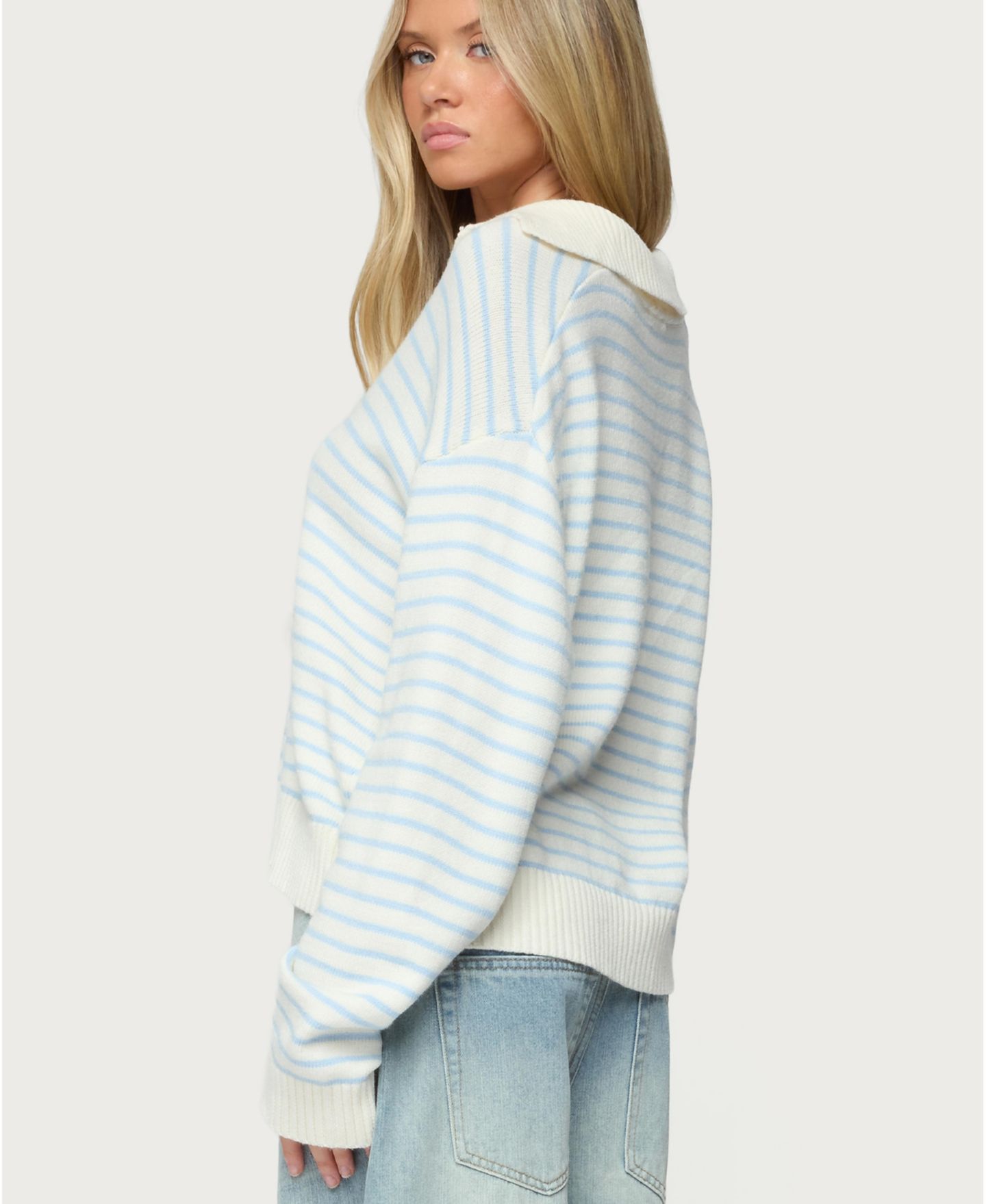 Женский свитер Edikted Copenhagen Oversized Striped, цвет: Светлый синий кремовый — фото 2