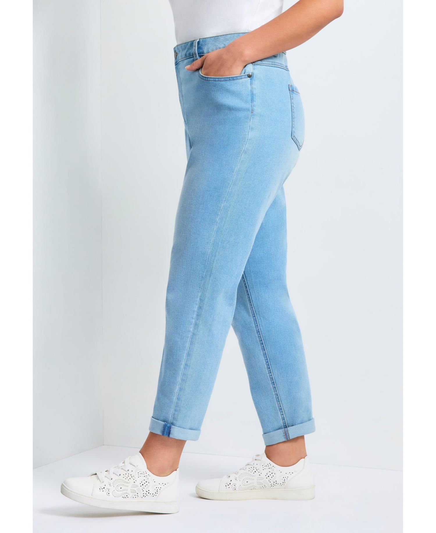 Women's Plus Size Denim Girlfriend Stretch Jean