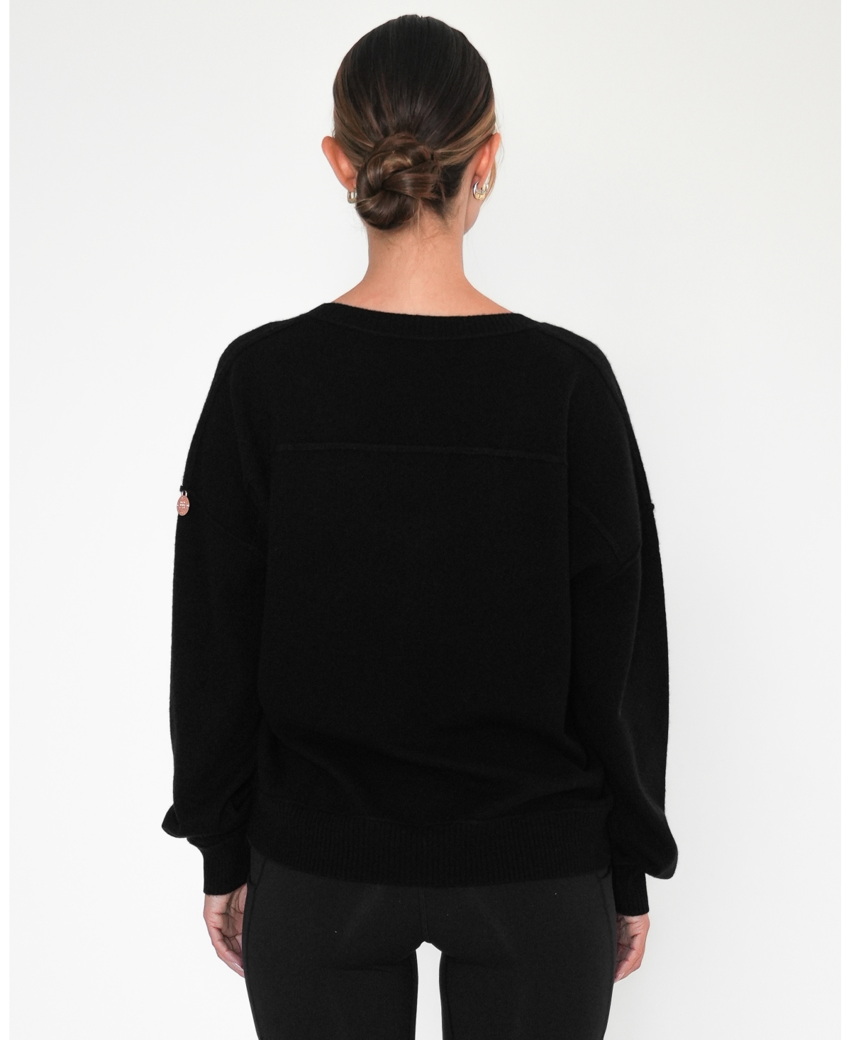 Rebody Active Women's Nora V Neck Cashmere Sweater