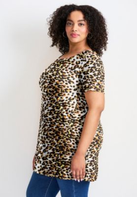 Women's Plus Size Button Detail Tunic Tee