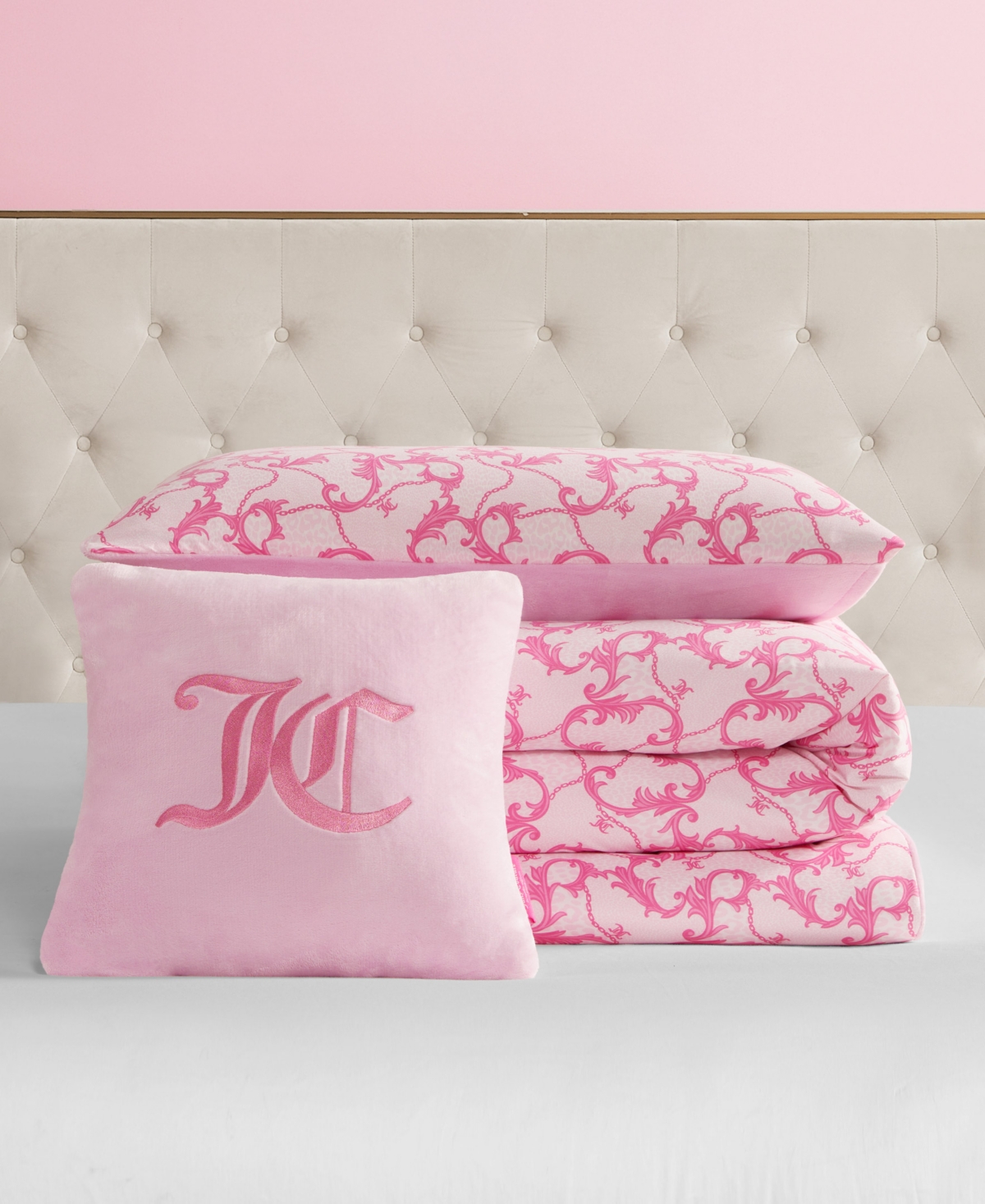 Juicy Couture Plush Reversible Gothic Leopard -Pc. Comforter Set